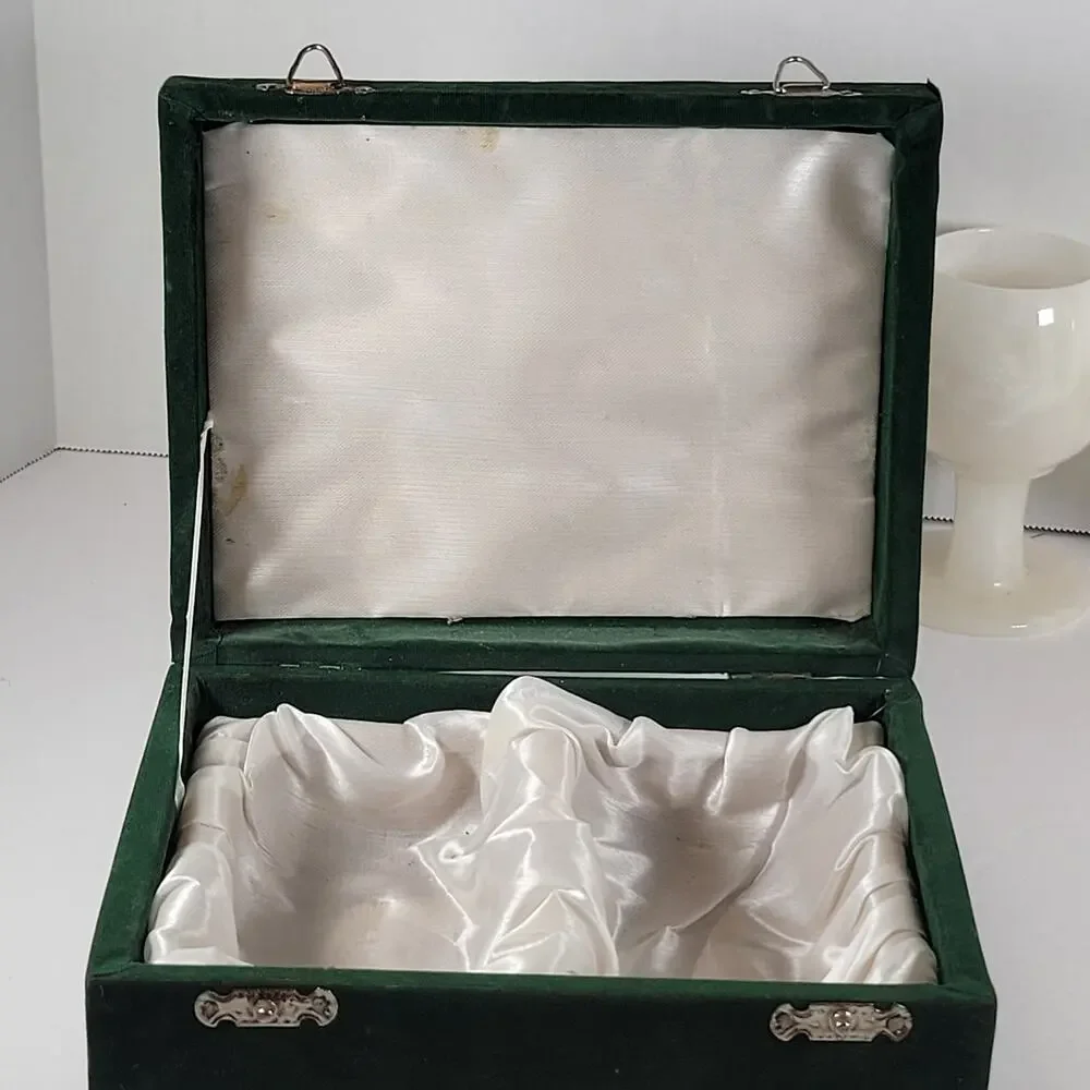 Set of 2 White Marble Goblets with Green Display Box - 5